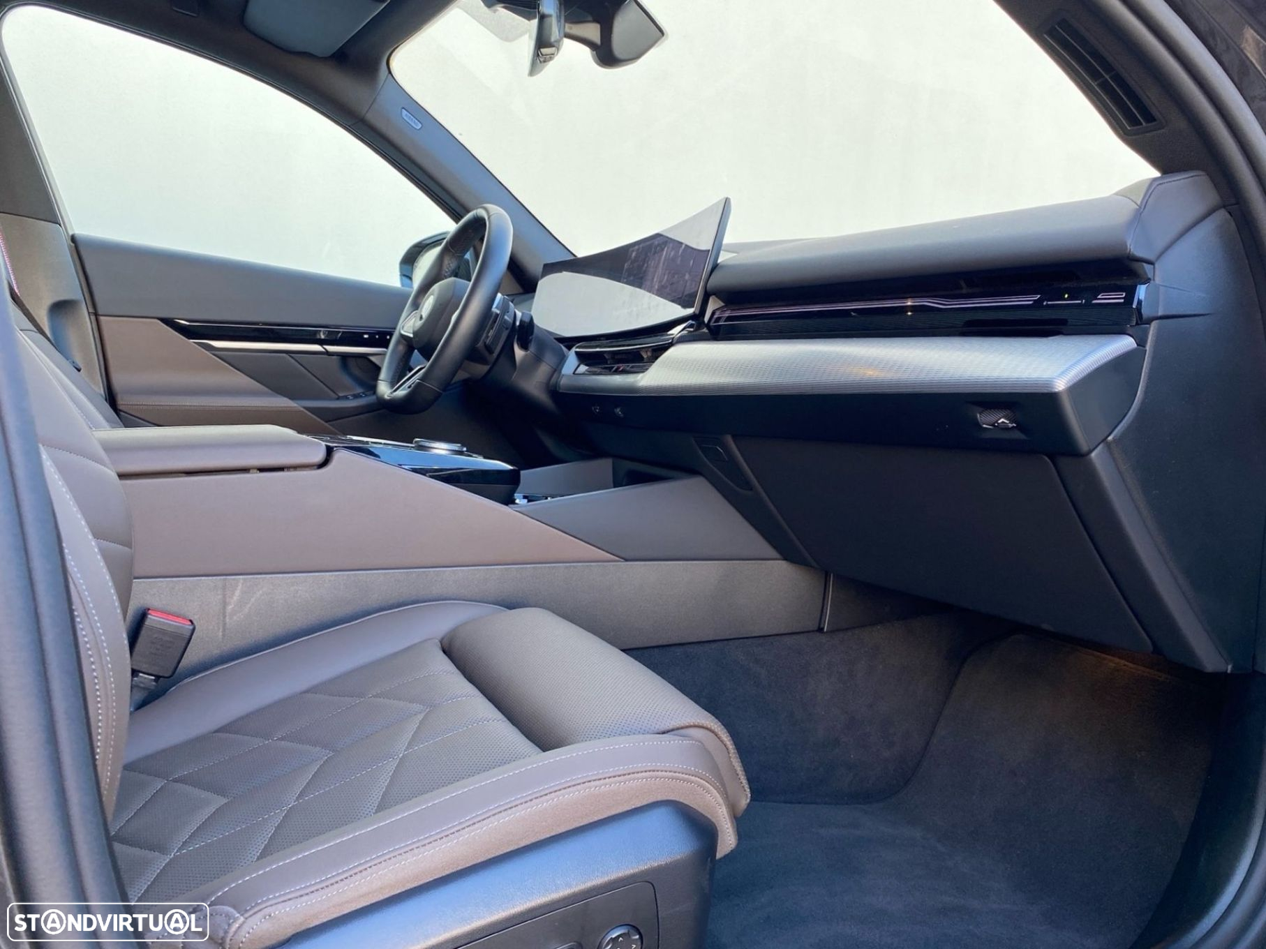 BMW 520 d Pack Desportivo M Pro - 20
