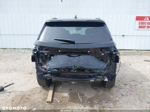 Jeep Grand Cherokee - 10