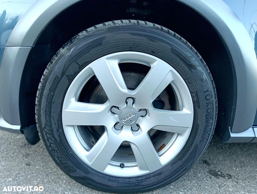 Audi A4 Allroad 2.0 TDI Quattro S tronic - 32