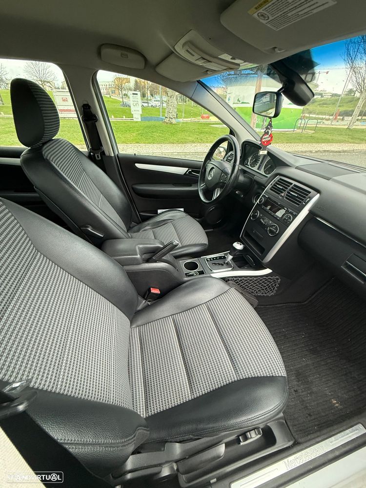 Mercedes-Benz B 180 CDI Autotronic - 10