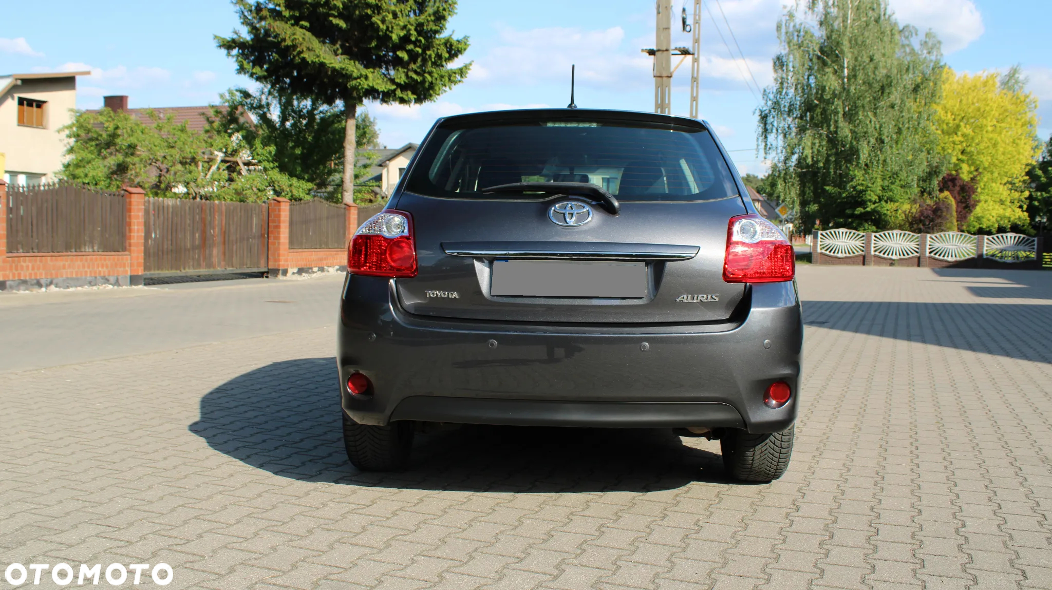 Toyota Auris 1.6 Premium - 11