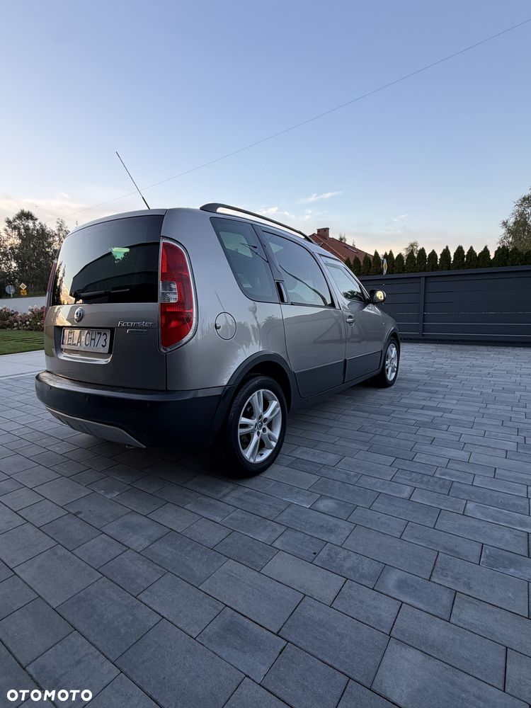 Skoda Roomster - 6