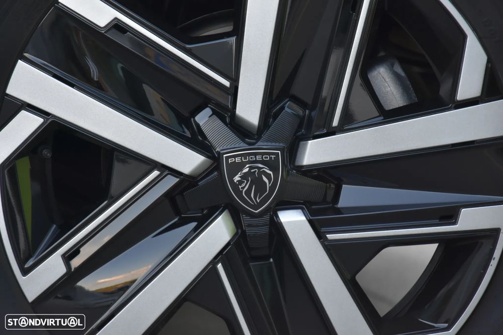 Peugeot 2008 Hybrid 136 e-DSC Style - 8