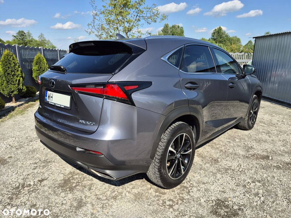 Lexus NX 300 F Impression AWD - 39