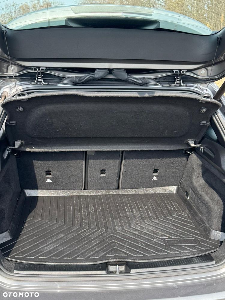 Mercedes-Benz Klasa B 200 7G-DCT - 36