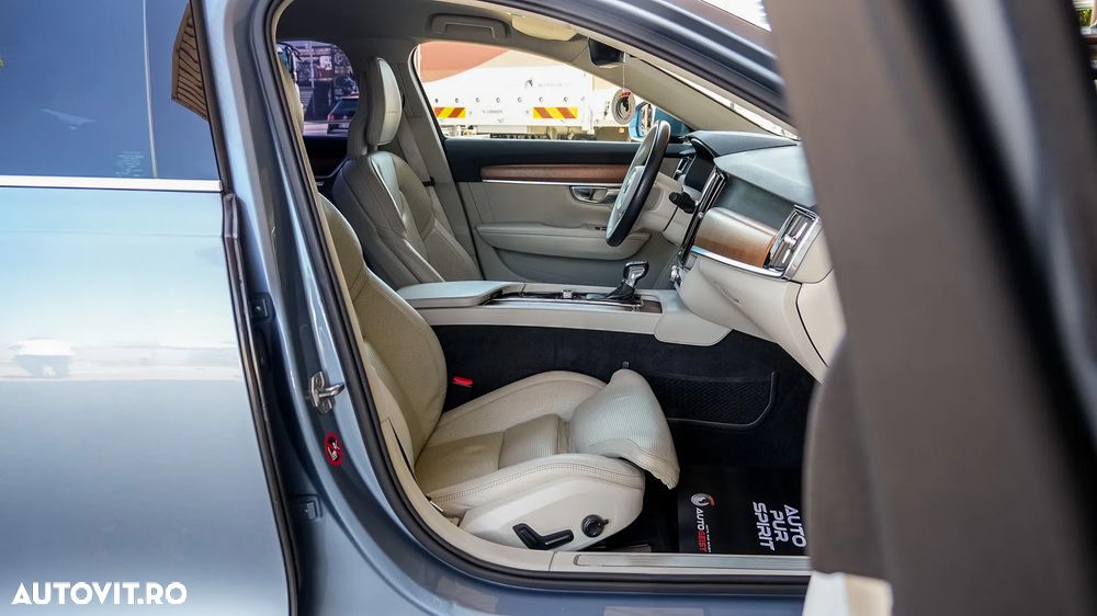 Volvo S90 D4 Inscription - 28