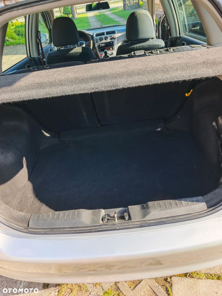 Honda Civic 1.6i LS - 4