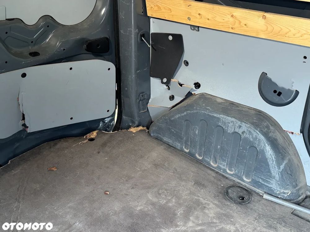 Renault EXPRESS KANGOO - 24