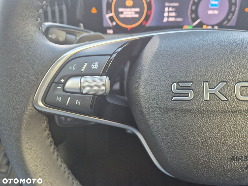 Skoda Superb 2.0 TSI Edition 130 DSG - 33