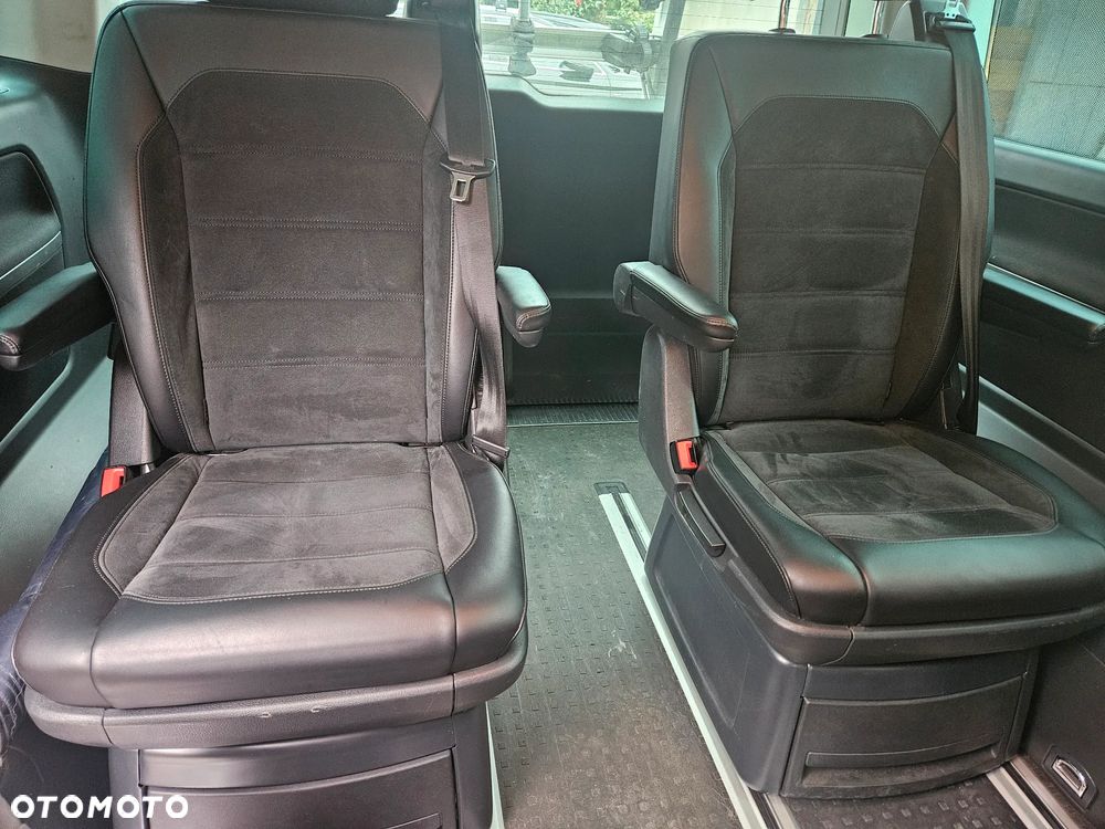 Volkswagen Multivan 2.0 BiTDI L1 Generation SIX DSG - 18