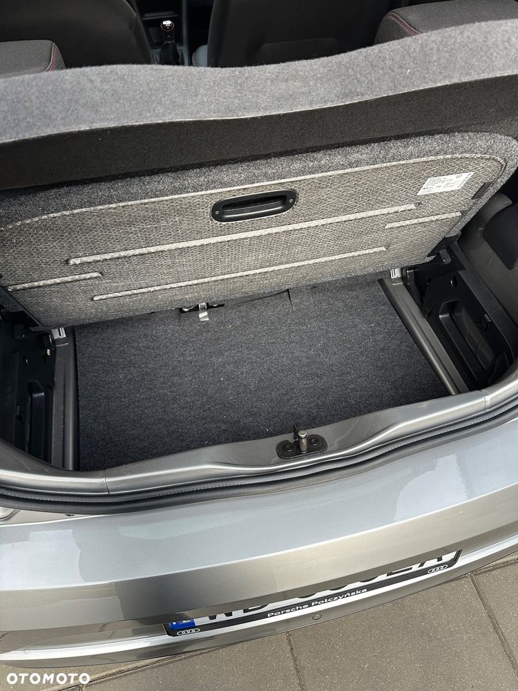 Volkswagen up! 1.0 TSI GTI - 15