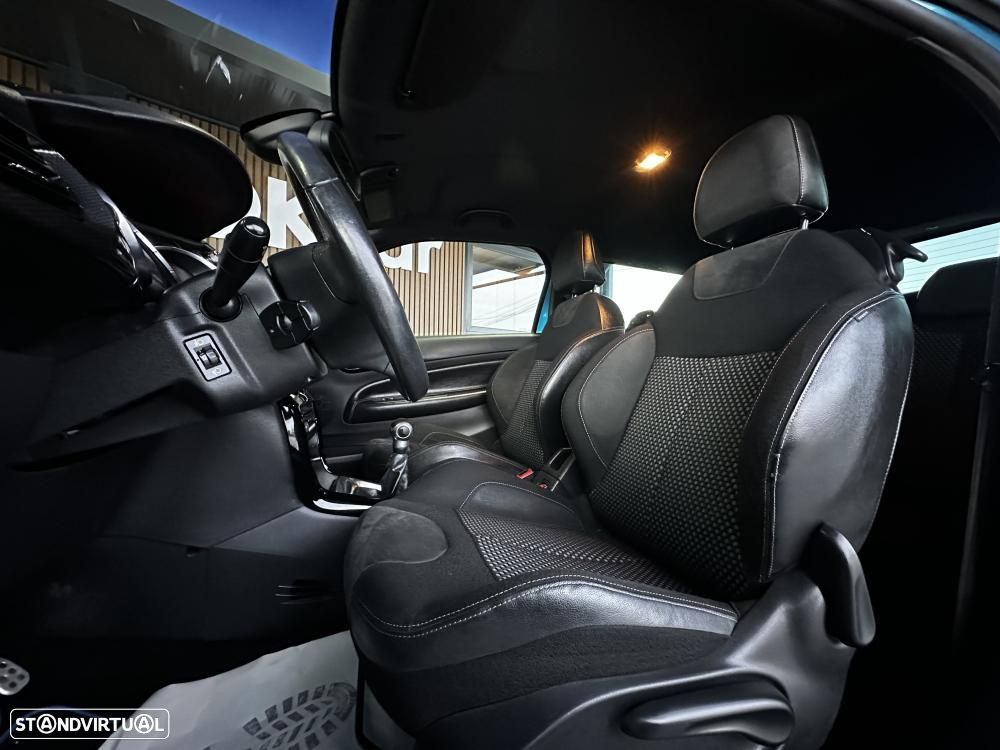 Citroën DS3 1.6 e-HDi Graphic Art - 16