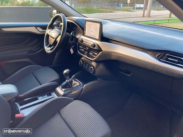 Ford Focus SW 1.5 EcoBlue S&S COOL&CONNECT - 24