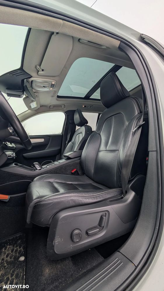 Volvo XC 40 T5 AWD Momentum Pro - 6