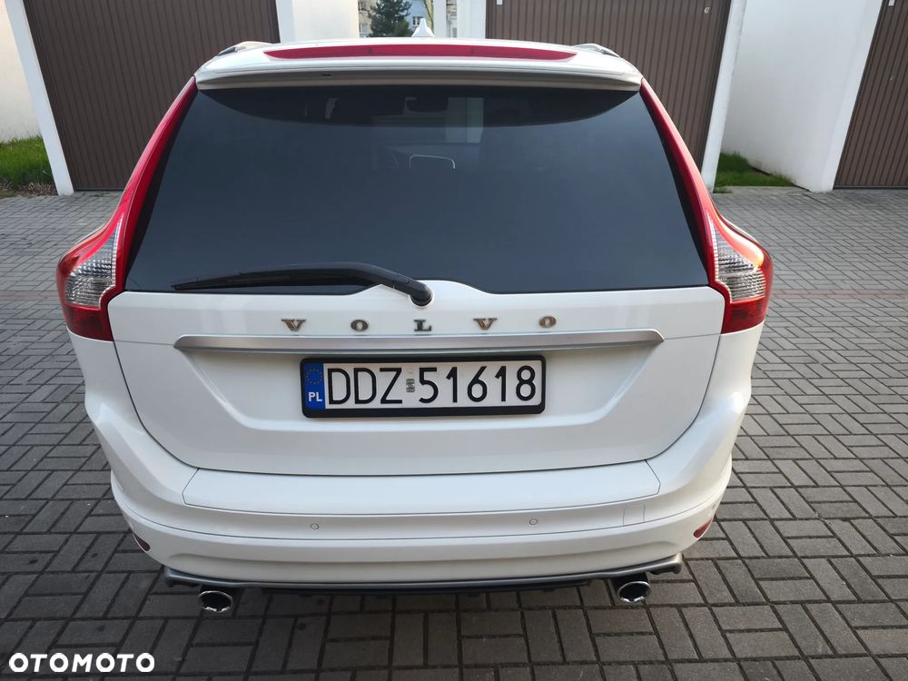 Volvo XC 60 D4 Geartronic Summum - 12