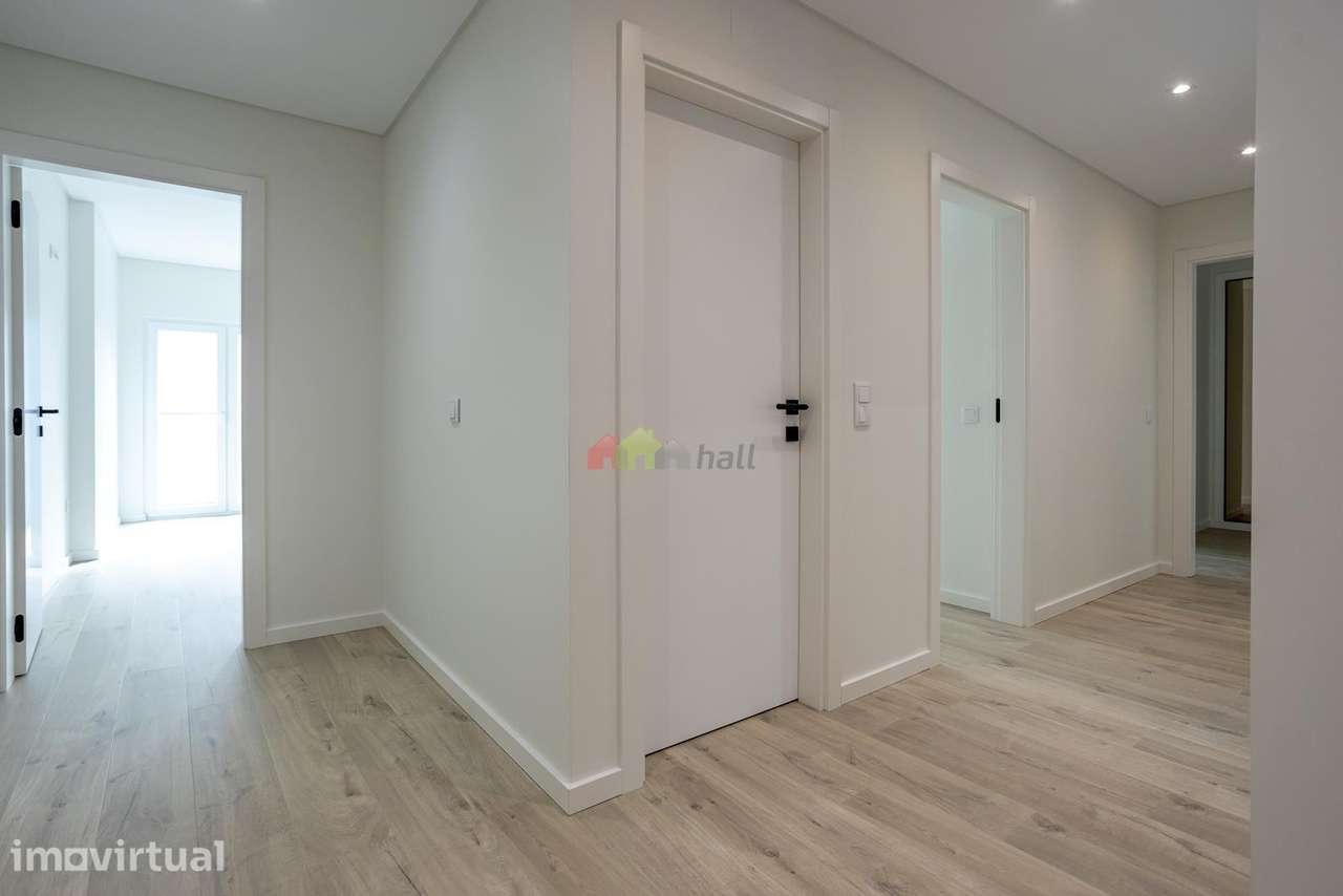 Apartamento T4 Com garagem box - Montijo - Grande imagem: 3/42