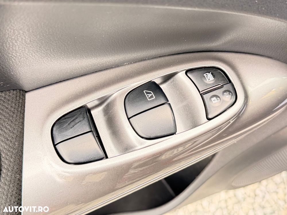 Nissan Juke ver-1-2-dig--s-acentaplus - 21