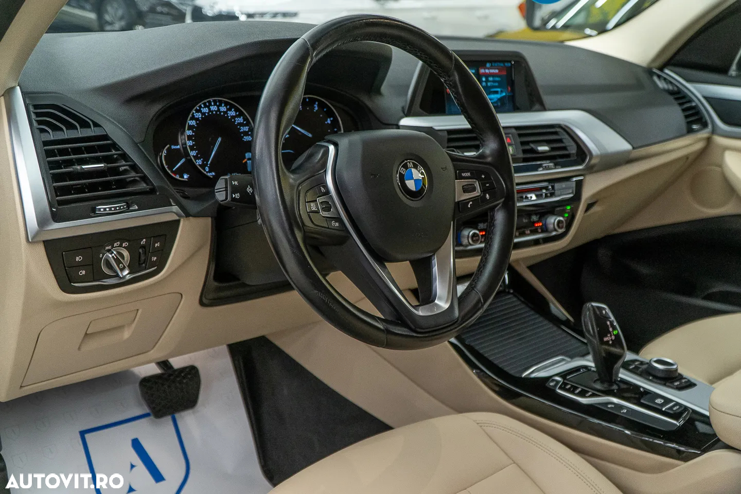 BMW X3 xDrive20d AT xLine - 7