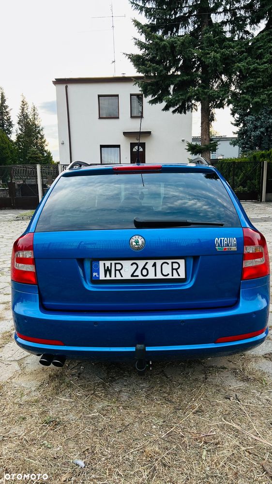 Skoda Octavia 2.0 TDI RS - 5