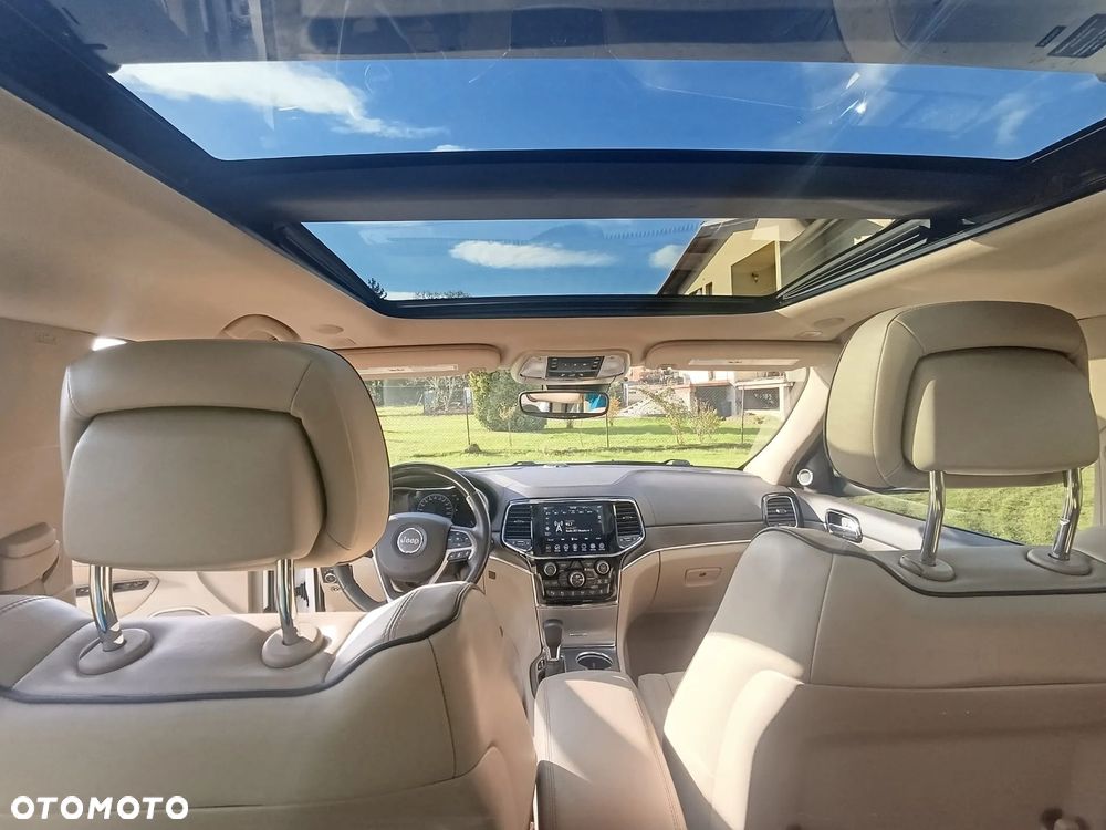 Jeep Grand Cherokee 5.7 V8 HEMI 4WD Automatik Overland - 23