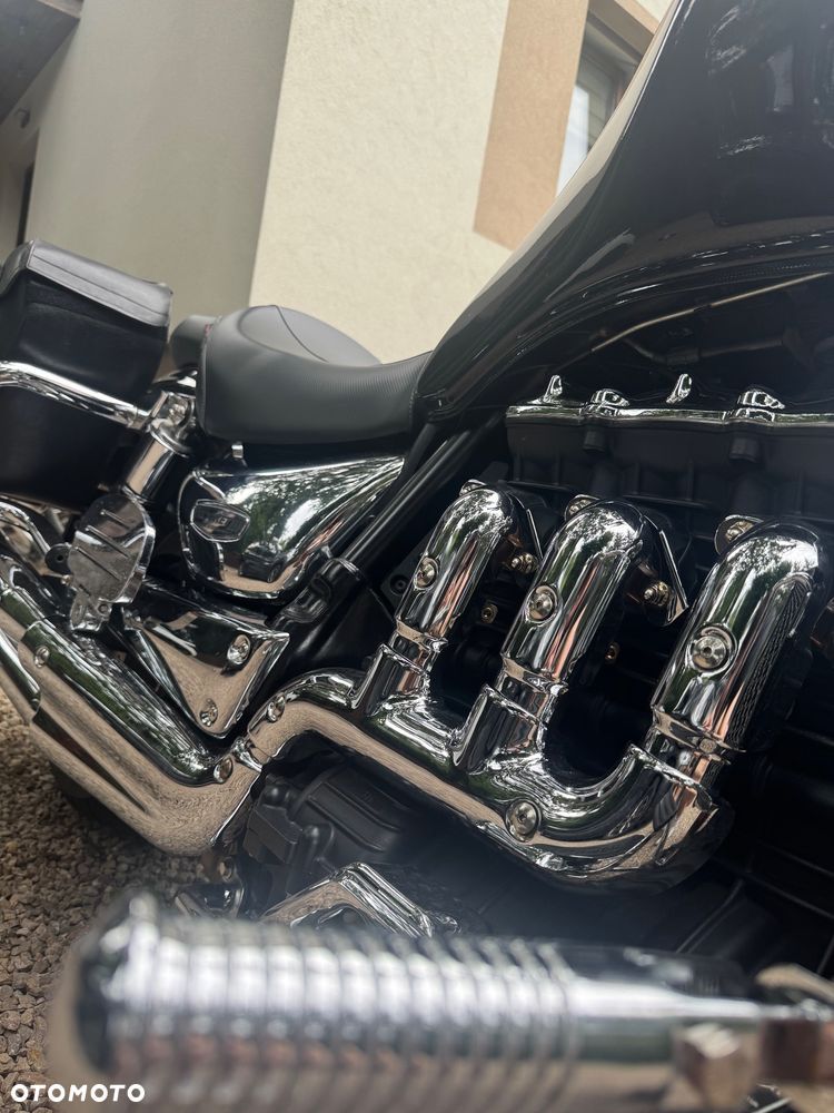 Triumph Rocket - 5