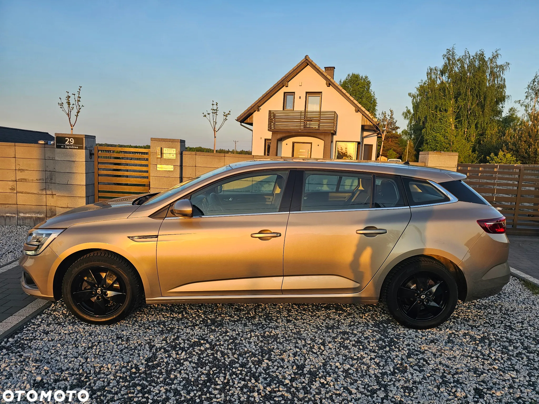 Renault Megane 1.6 SCe Life - 5