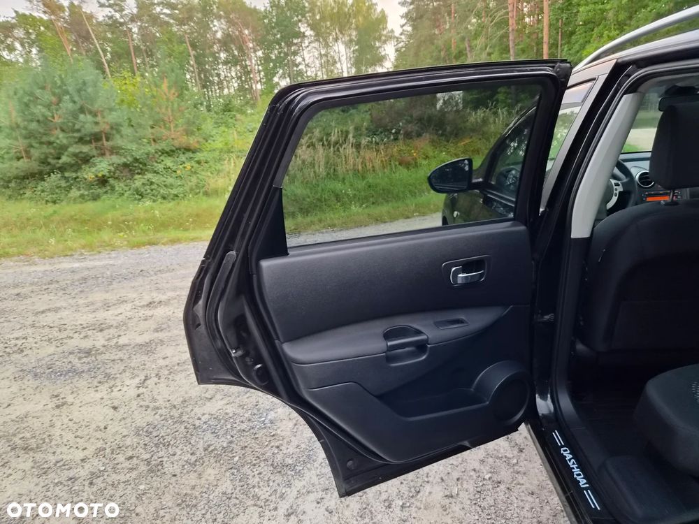 Nissan Qashqai+2 2.0 I-Way - 36