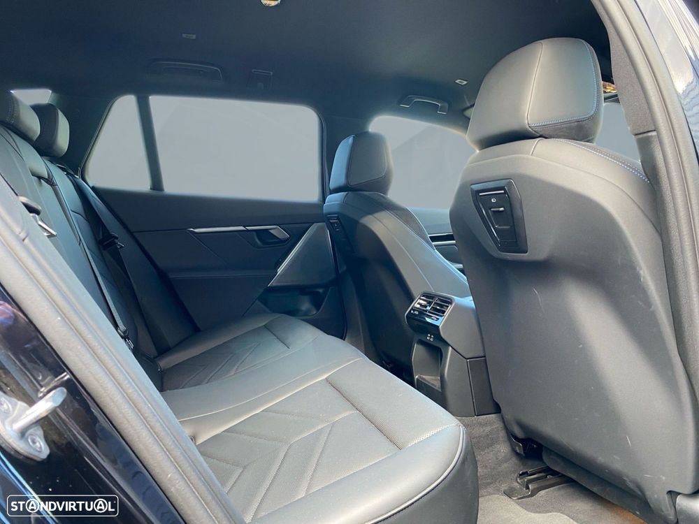 BMW 530 e Pack Desportivo M - 15