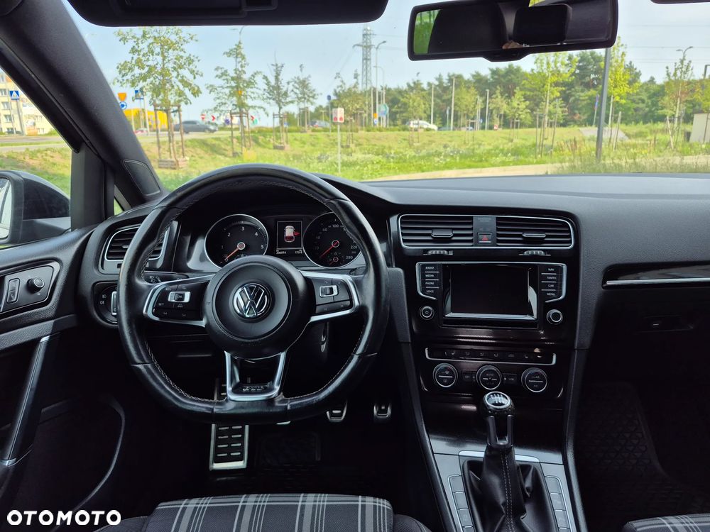 Volkswagen Golf GTD (BlueMotion Technology) - 30
