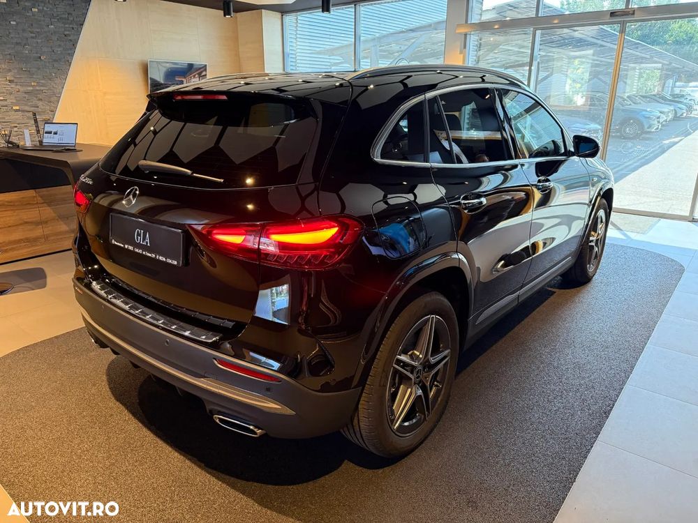 Mercedes-Benz GLA 250 e - 19