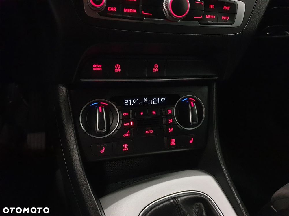 Audi Q3 2.0 TDI Sport - 27