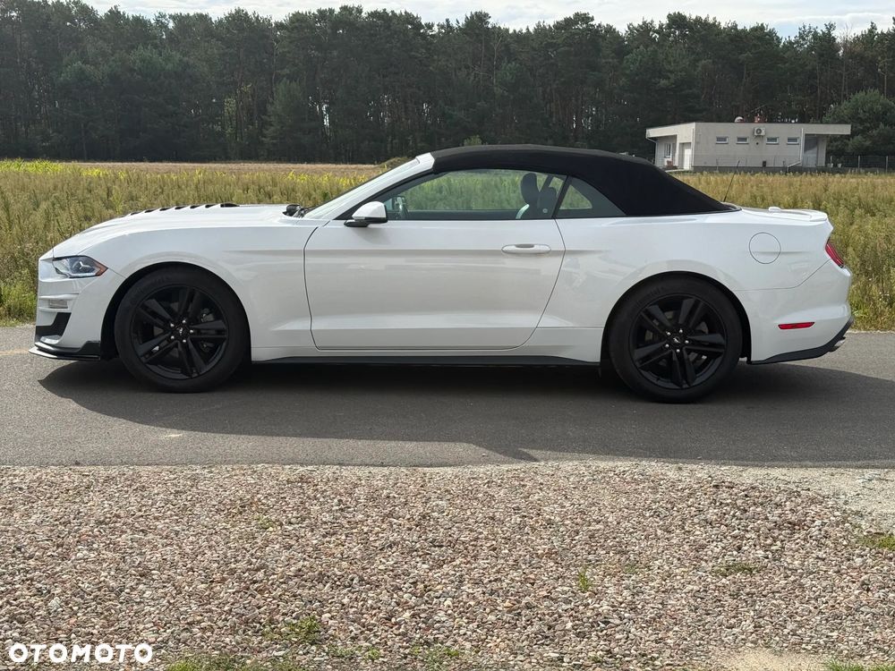 Ford Mustang 2.3 EcoBoost - 4