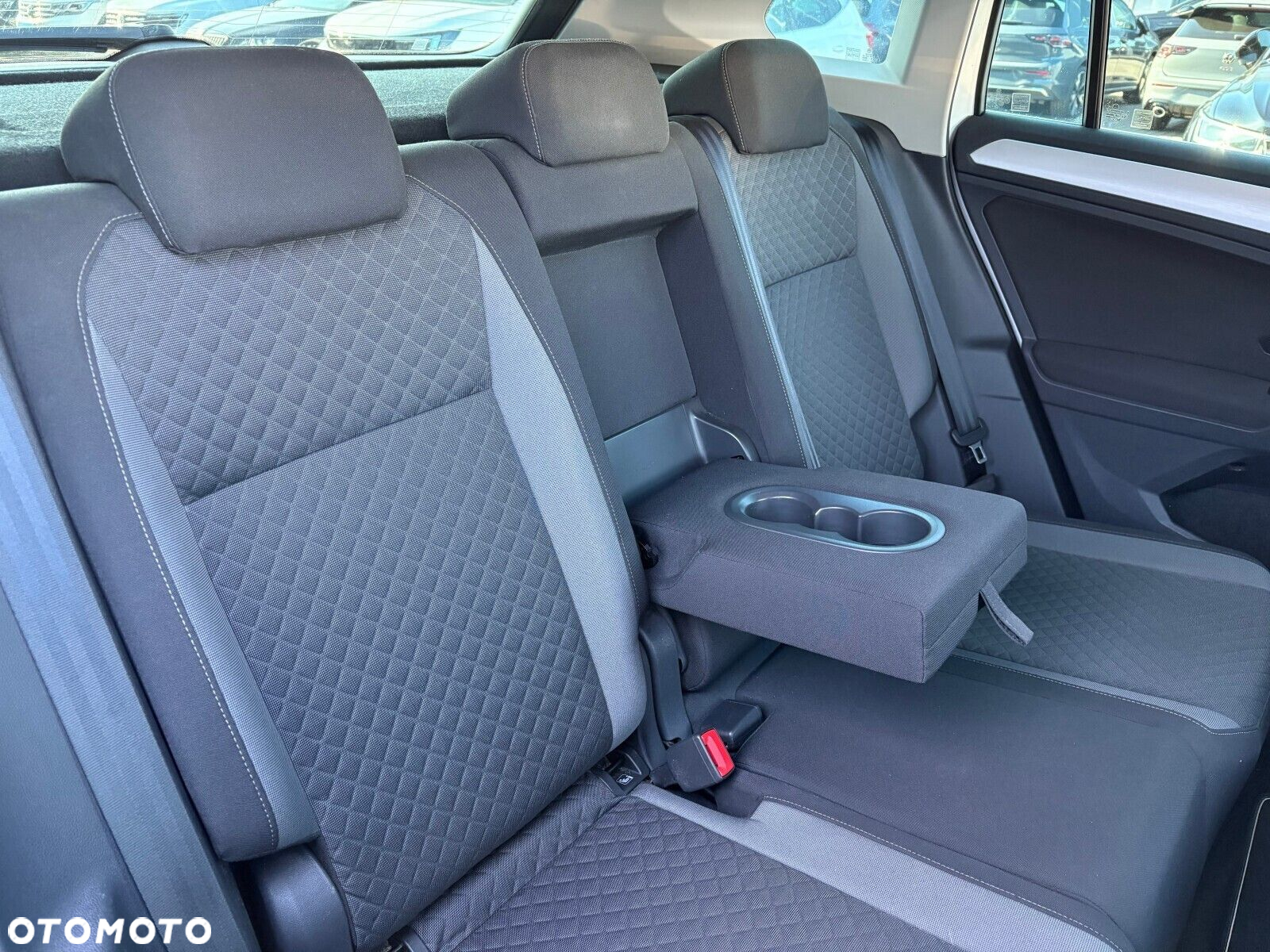 Volkswagen Tiguan 1.5 TSI EVO Comfortline - 15