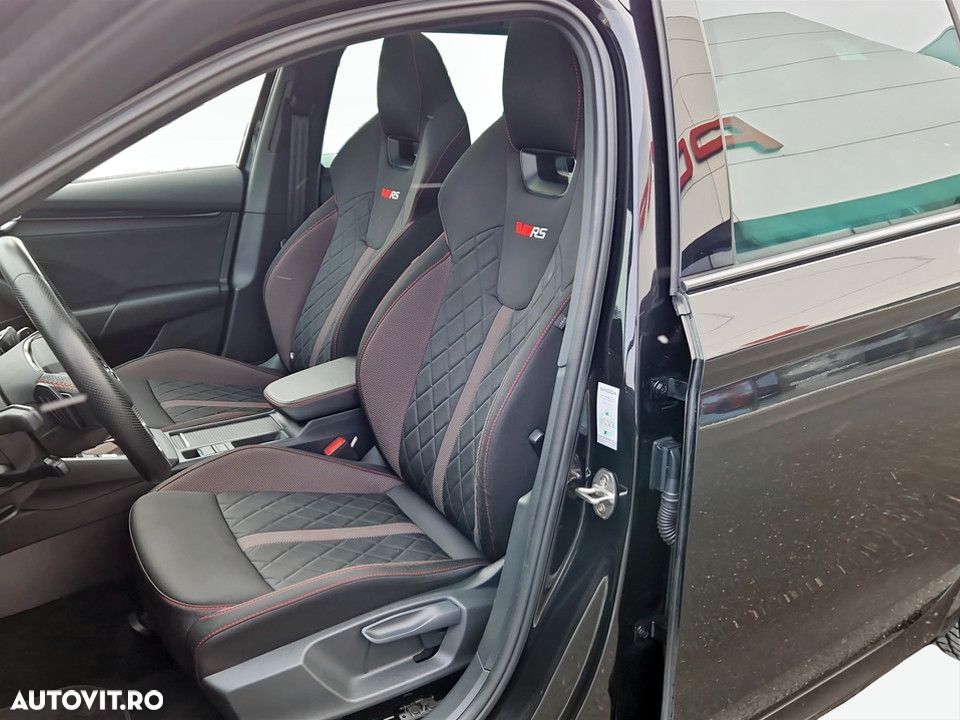 Skoda Octavia 1.4 TSI DSG RS - 11