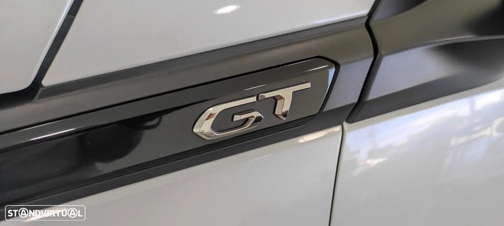 Peugeot 2008 1.2 PureTech GT - 44