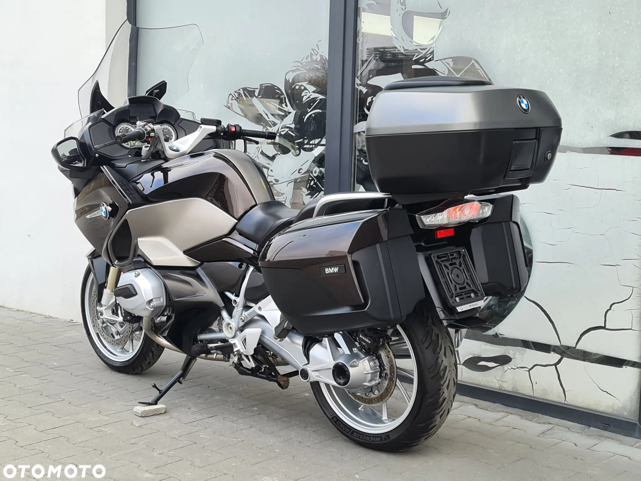 BMW RT - 12