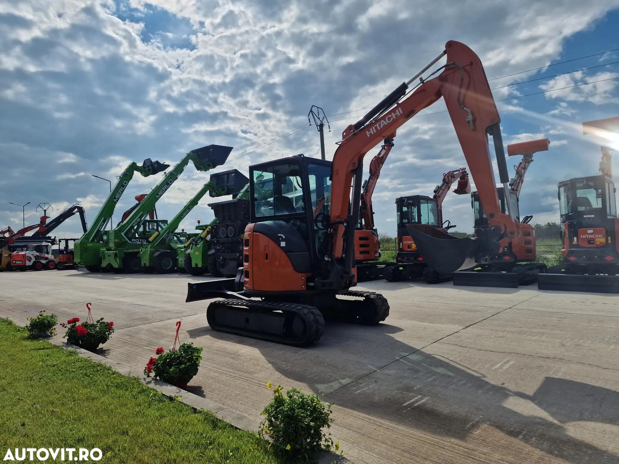 Hitachi ZX38, 2021, 1.376h, CUPLA RAPIDA+3 CUPE, 3,9tone, Ad sapare 4m, Inst picon, Aer conditionat, Senile 80% ok, produs in JAPONIA, posibilitate leasing 4 ani-PROMOTIE 36.900 EUR+Tva - 23