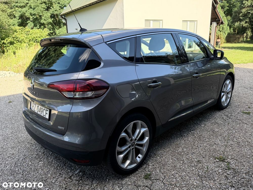 Renault Scenic - 8