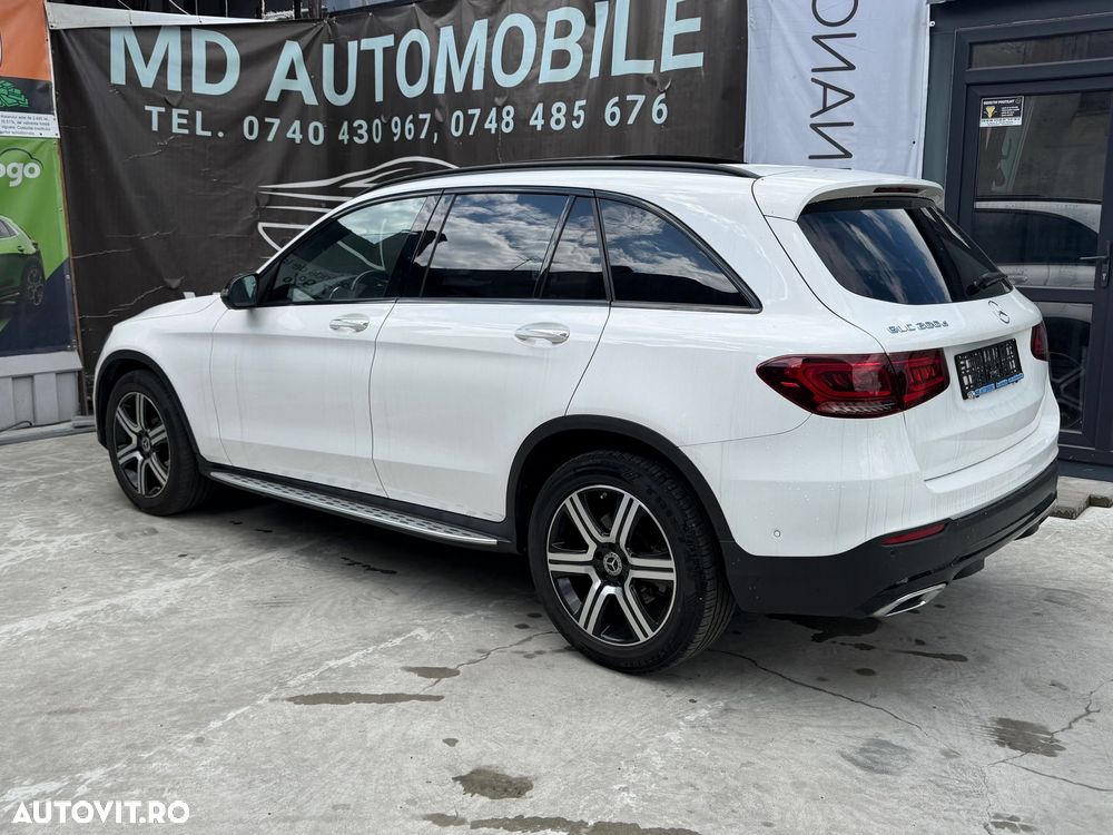 Mercedes-Benz GLC - 29