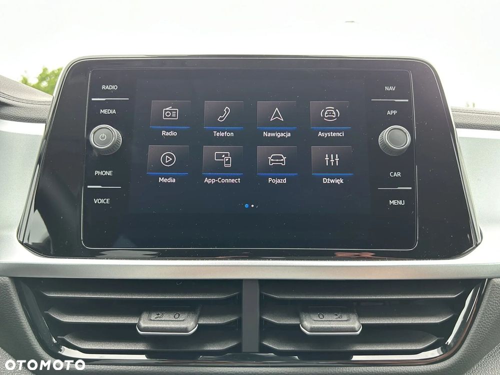 Volkswagen T-Roc 1.5 TSI Life Plus DSG - 32