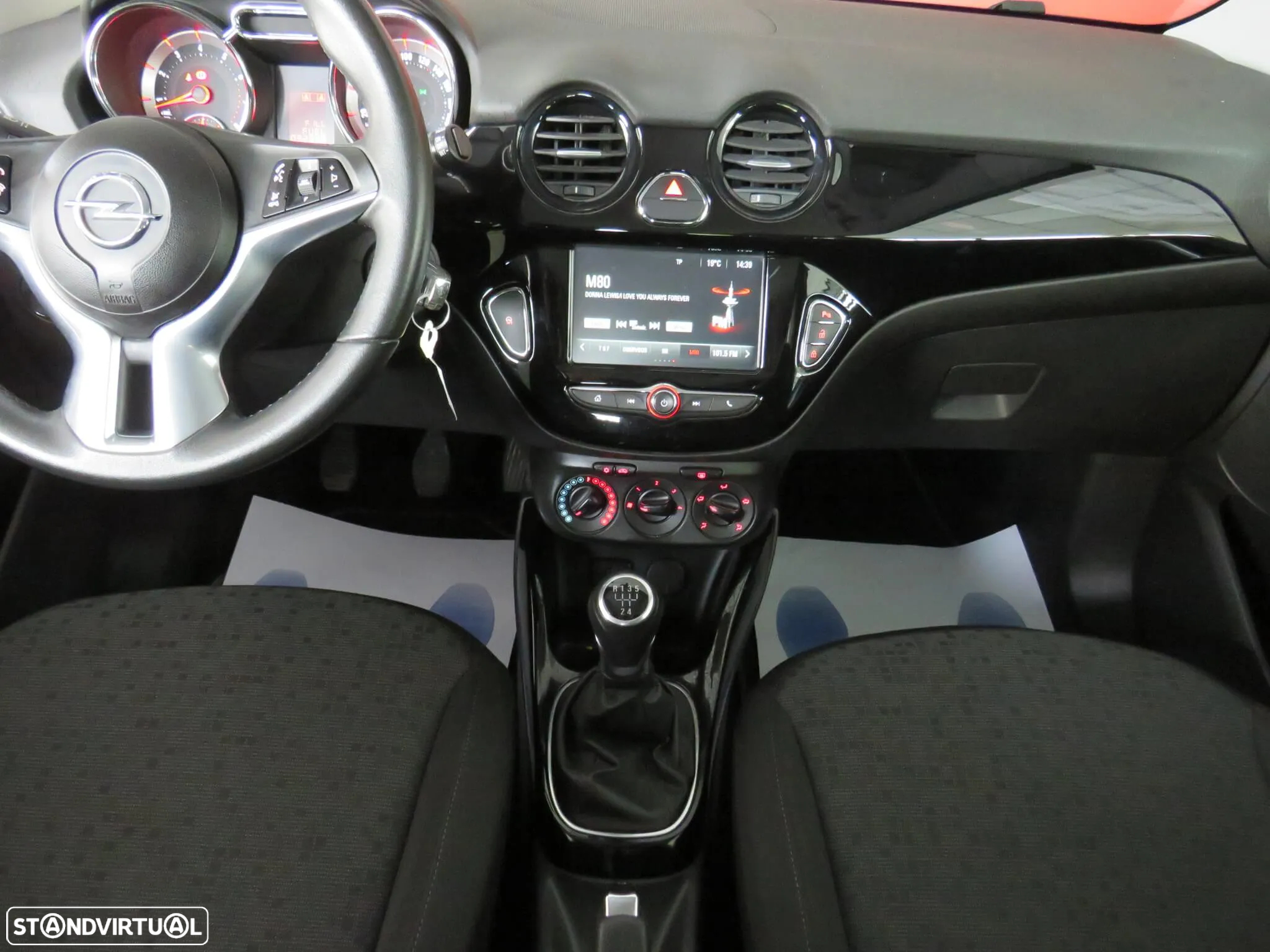 Opel Adam 1.2 Glam - 21