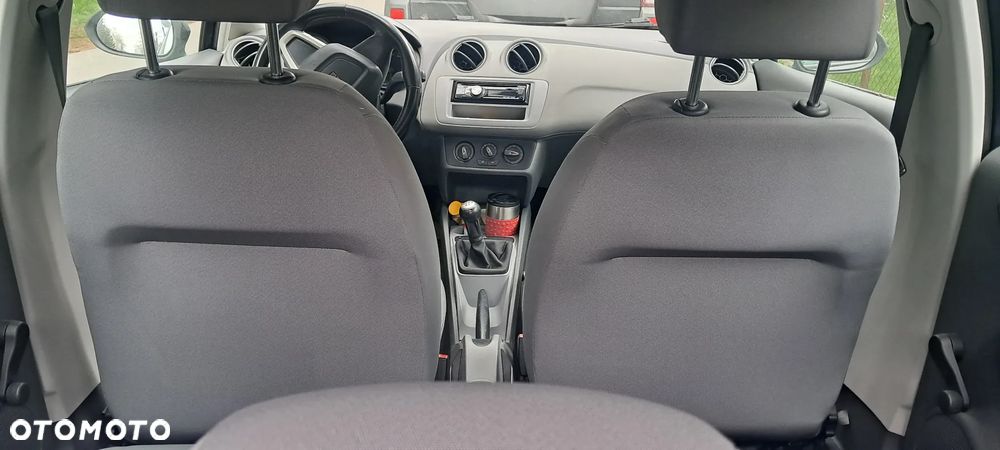 Seat Ibiza 1.4 16V Reference - 11