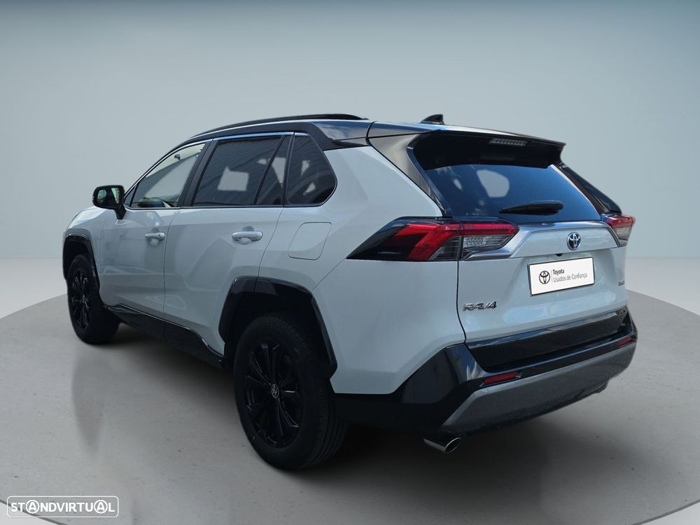 Toyota RAV4 - 11