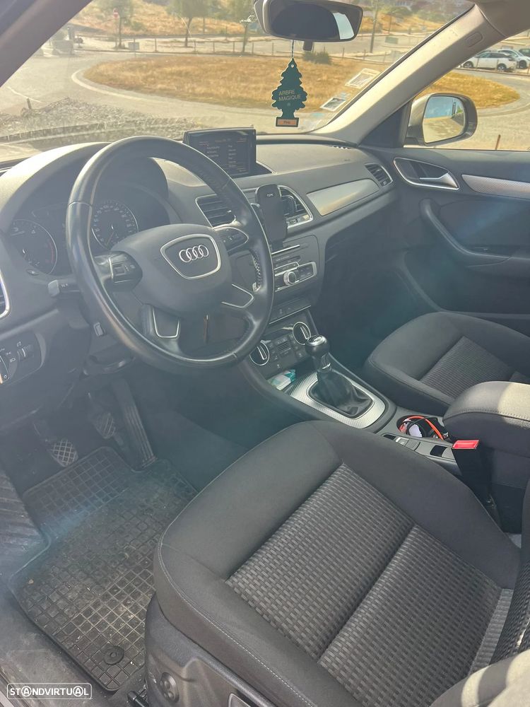 Audi Q3 2.0 TDI Sport - 16