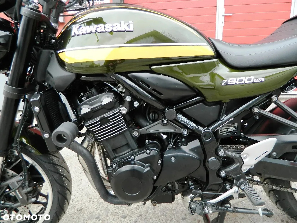 Kawasaki Z 900 RS - 15
