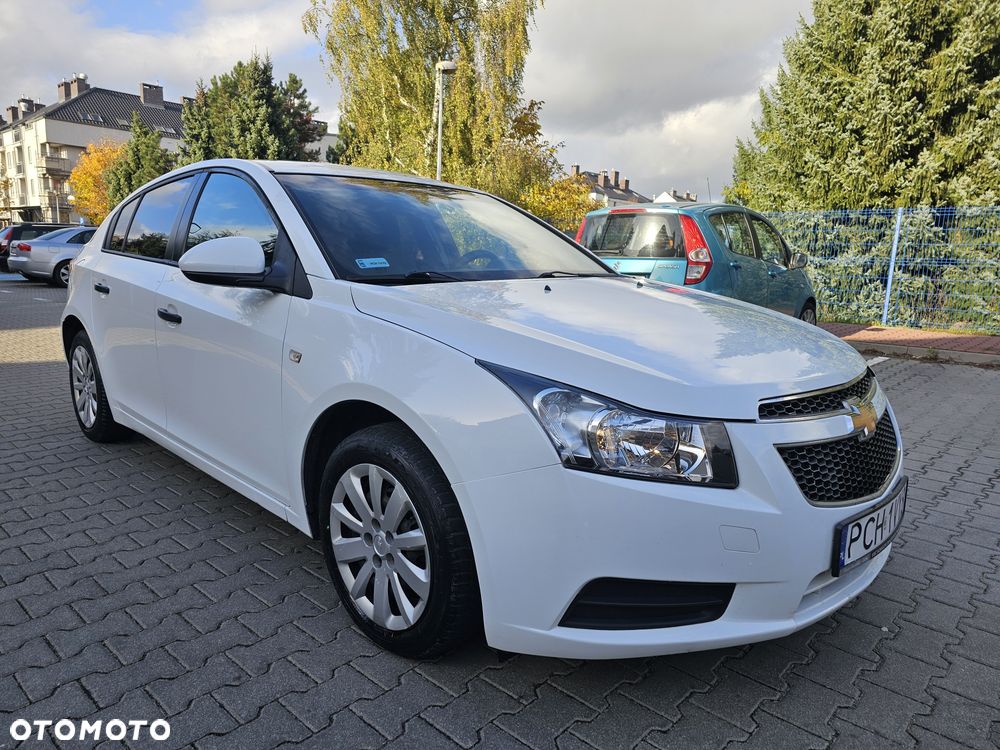 Chevrolet Cruze - 3