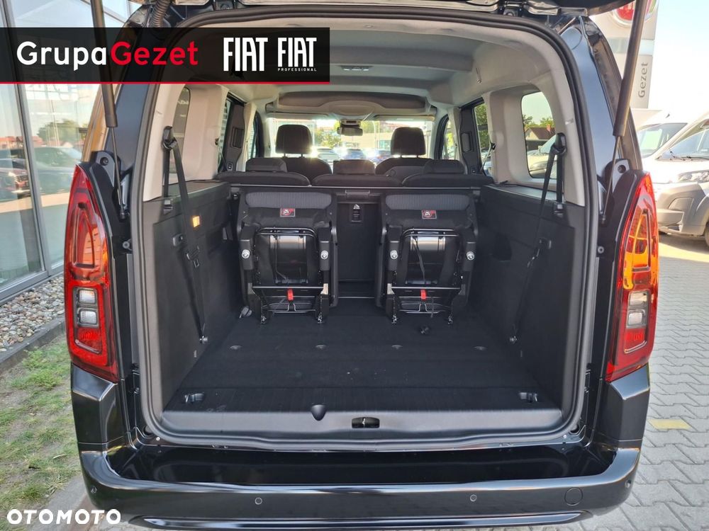 Fiat Qubo - 13