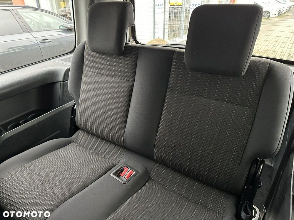 Volkswagen Caddy Maxi 2.0 TDI Comfortline DSG - 25