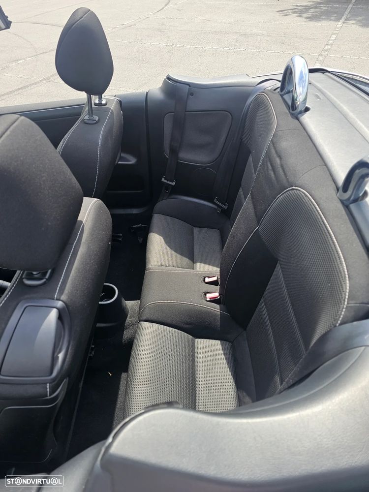 Peugeot 207 CC 1.6 HDi SE 200 Anos FAP - 11