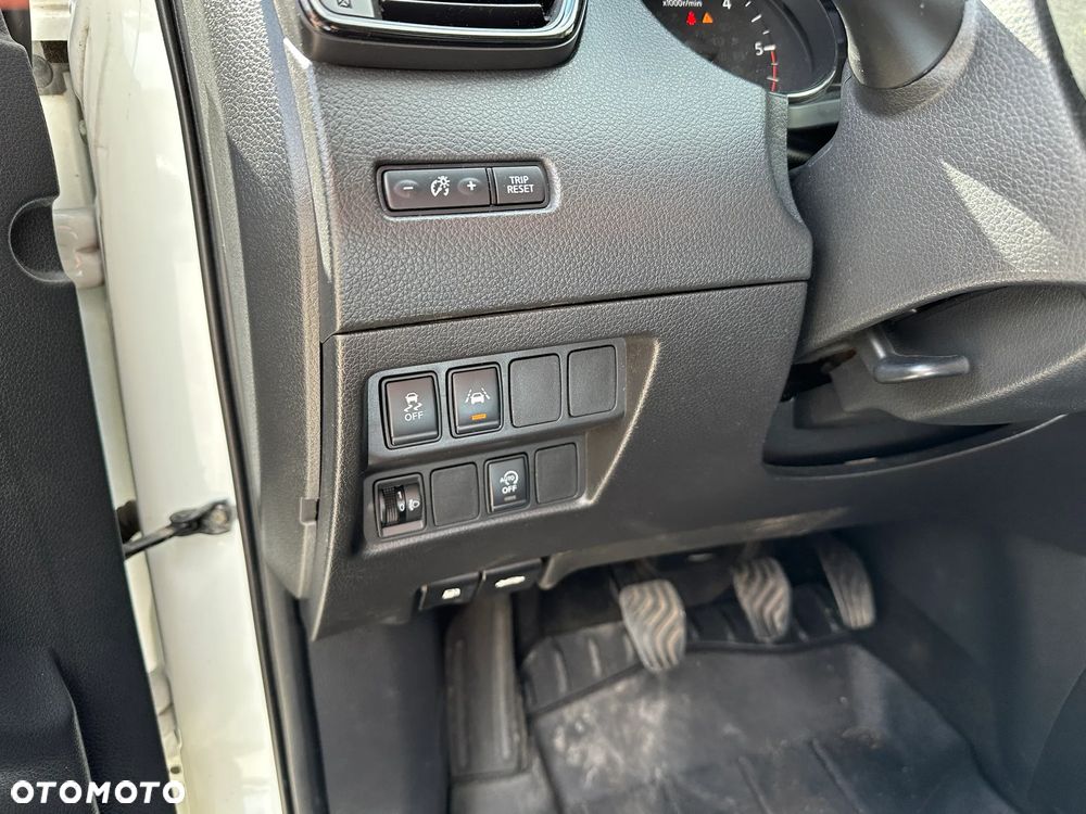 Nissan X-Trail - 18